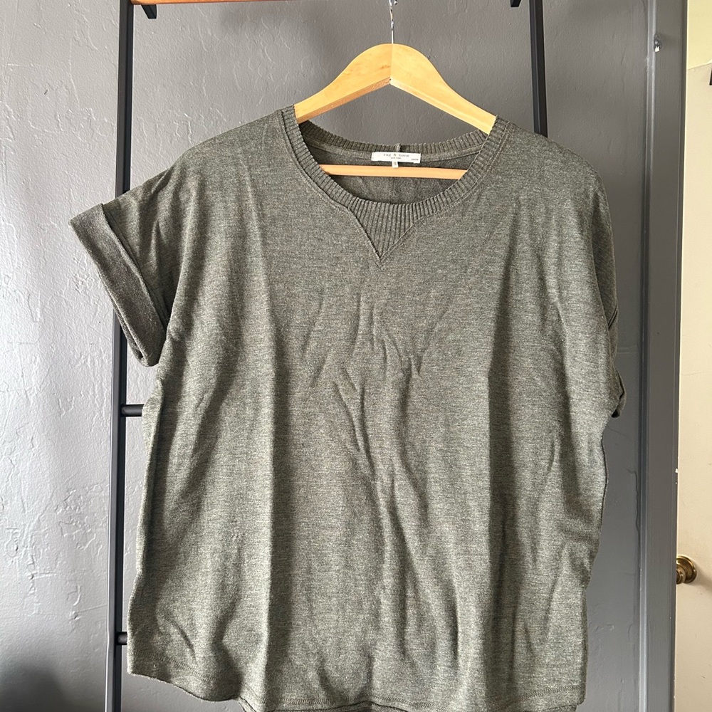 Rag & Bone olive green short sleeve knit sweater